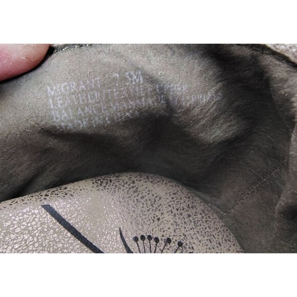 OTOT Size 7.5M Clog Sandals, Gold Metallic Brown Thick Strap Closed Toe READ - Picture 7 of 7